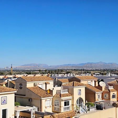 In Monte Y Mar 3-2 Gran Alacant